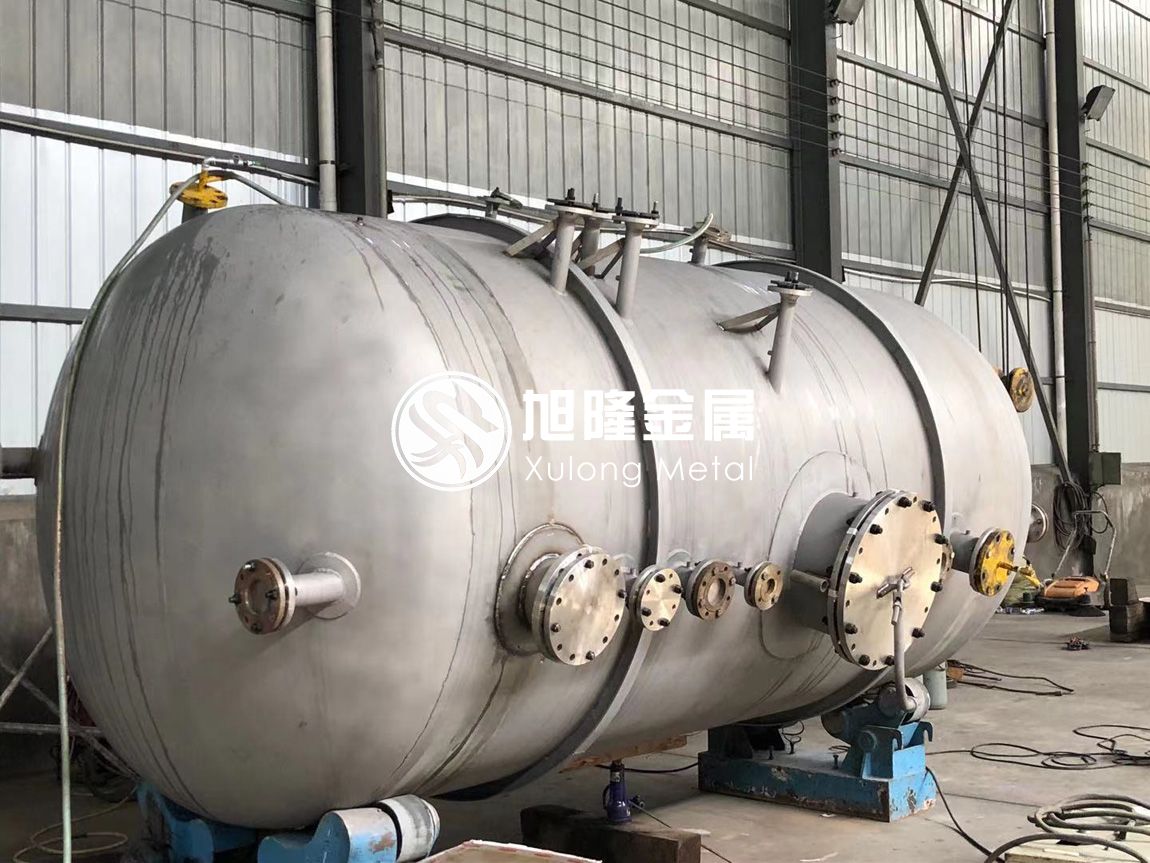 1615818919728922.jpg 氯堿化工用鈦設備